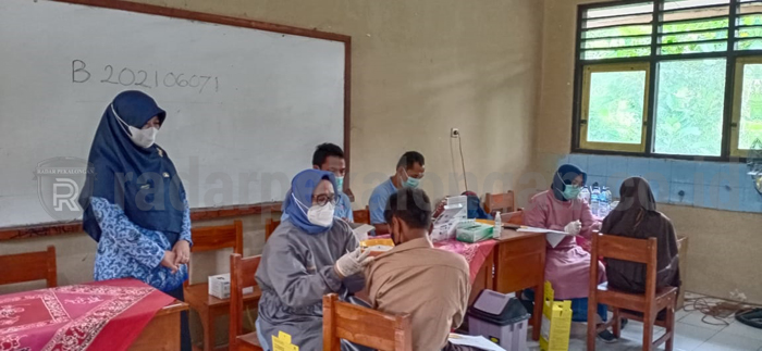 Siapkan PTM Lebih Aman, Lakukan Vaksinasi