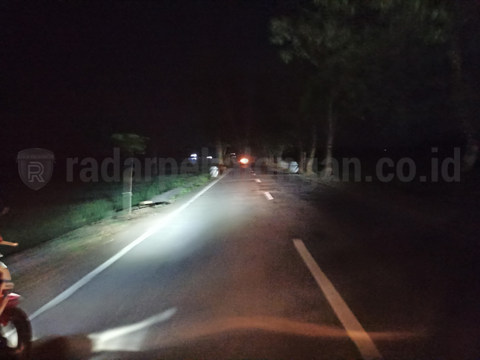 Jalan Kajen - Kesesi Minim Penerangan