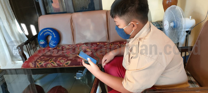 Pelajar Tetap Antusias Jalani MPLS Daring