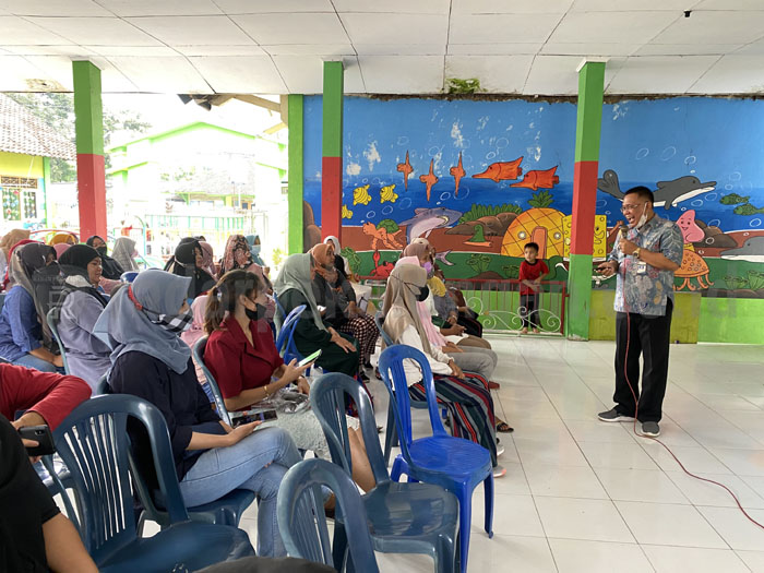 Orang Tua dan Sekolah Diminta Perkuat Kolaborasi