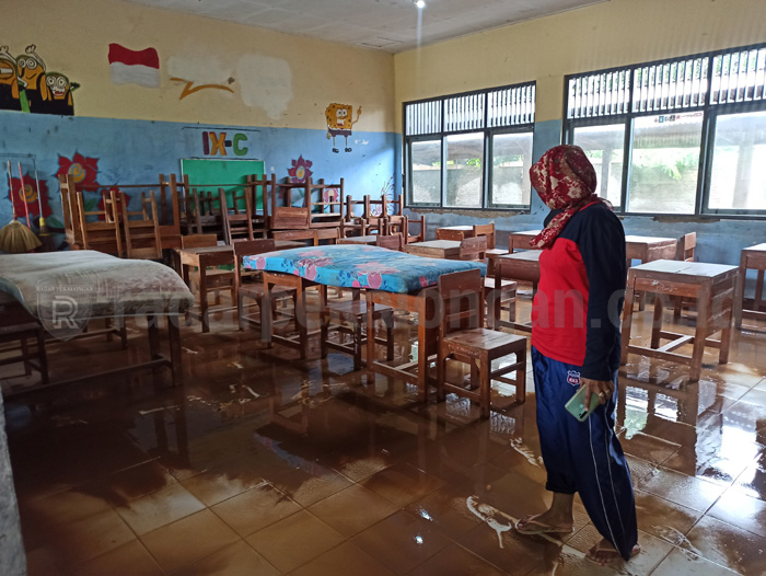 Banjir, Sekolah Harapkan Bantuan