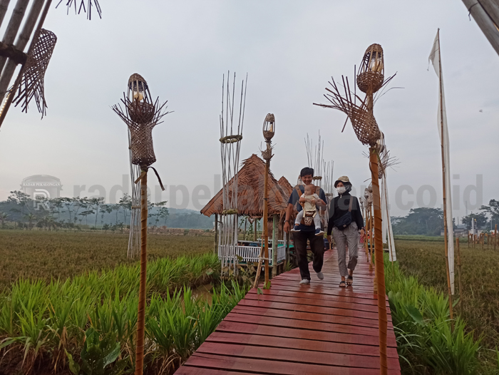 Ilir Pari, Bengkok Desa Disulap jadi Wisata Kuliner Kekinian