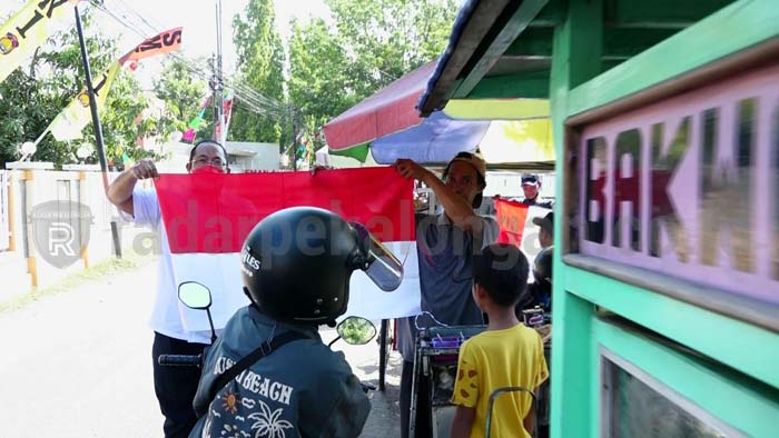 10.500 Bendera Merah Putih Dibagikan Gratis