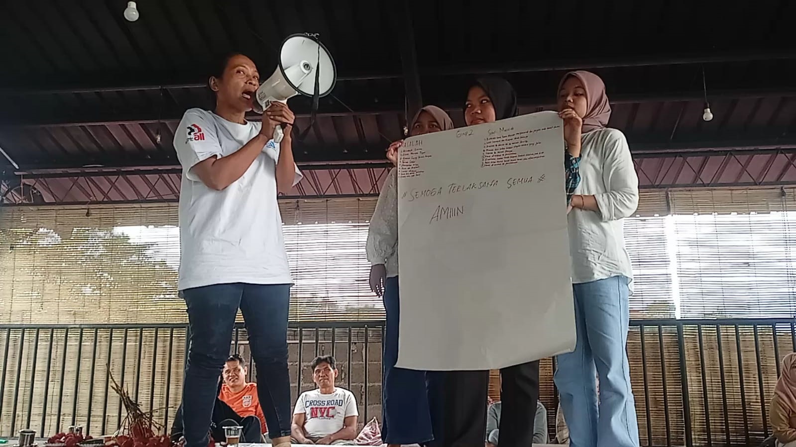 SPN Gembleng Buruh Perempuan Agar Lebih Smart