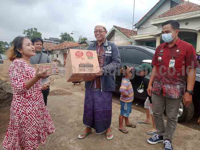 Relawan Lintas Organisasi Bantu Korban Banjir