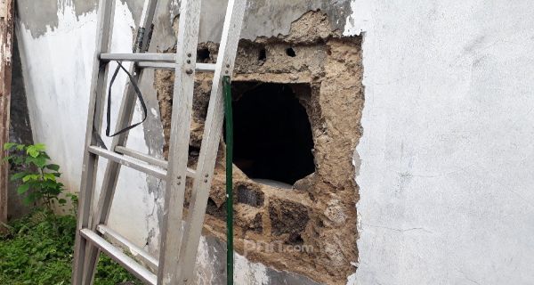 Edan, Maling Bobol Tembok Minimarket, Uang Ratusan Juta di ATM Digasak